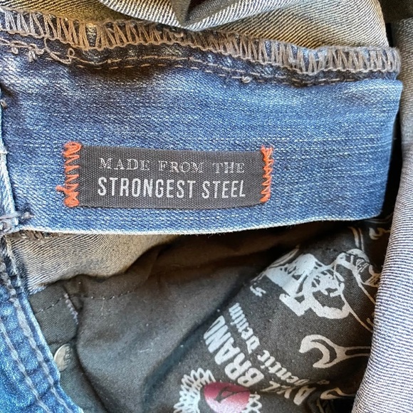 TK Axel Mens Jeans Sz 38x32 Slim Straight Med Wash Blue Distressed Denim - Picture 11 of 16